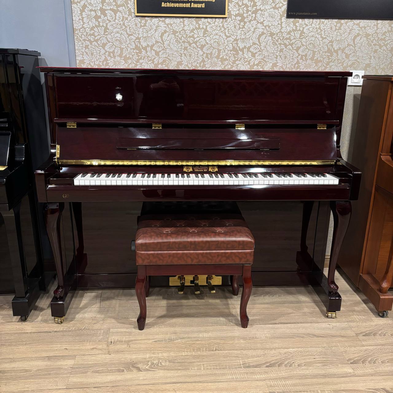 پیانو آکوستیک کارکرده گبر پرزینا GEBR. PERZINA ارتفاع 123