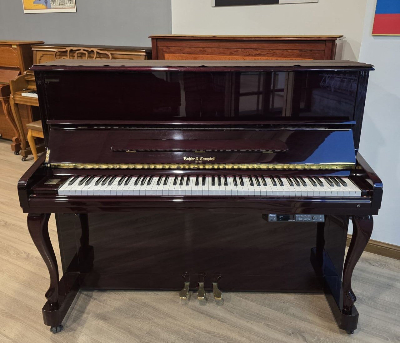 پیانو آکوستیک کارکرده کهلر اند کمپبل KOHLER & CAMPBELL ارتفاع 121