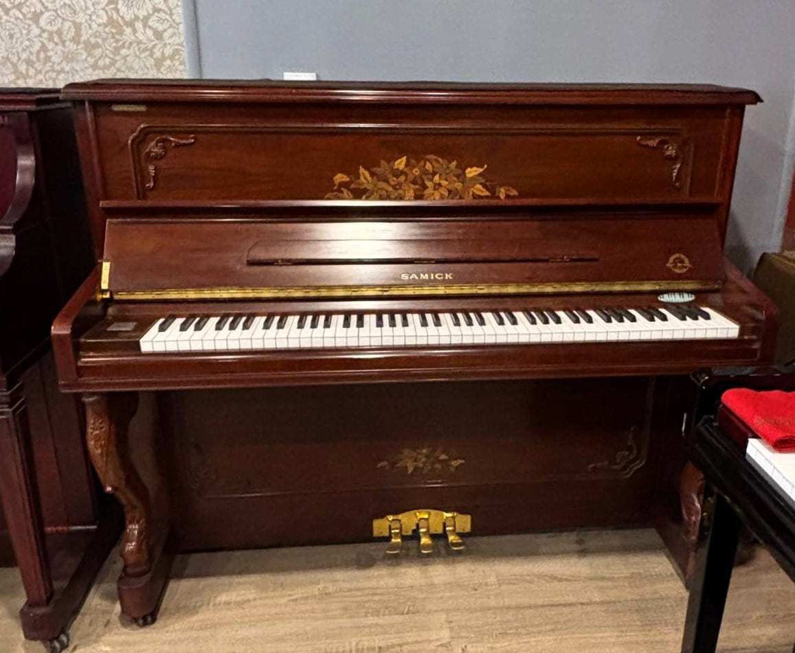 پیانو آکوستیک کارکرده سمیک SAMICK ارتفاع 121